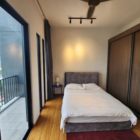 Beacon Executive Suites Джорджтаун Экстерьер фото